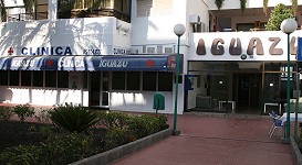 The front of the Iguazu clinic, seen from the street